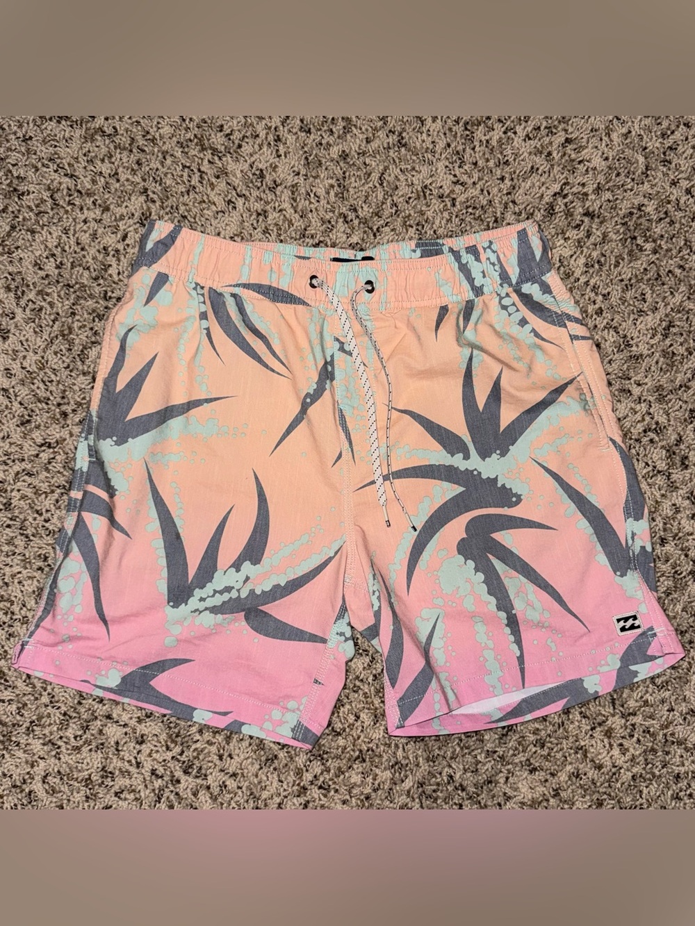 Billabong Sundays Layback Swim Trunks Men's Small Pink Peach Tropical Board Shor